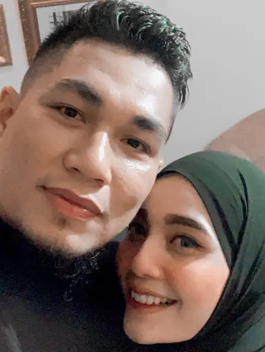 Rizal Armada dan Monica Imas (Instagram/rizalarmada)