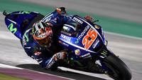 Maverick Vinales mengaku senang bisa menang bersama Yamaha pada balapan MotoGP Qatar, Minggu (26/3/2017) atau Senin (27/3/2017) dini hari WIB. (Bola.com/Twitter/Crash)