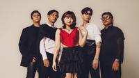 Band alternatif rock dari Jakarta, Stereowall merilis album Asing yang jadi penanda fase baru mereka sekaligus menegaskan kematangan dalam bermusik. (Foto: Dok. Manajemen Stereowall)