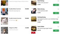 Gambar Nyeleneh di Daftar Menu Makanan Online. (Sumber: Twitter/@txtdarionlshop dan Twitter/@vitawuw)