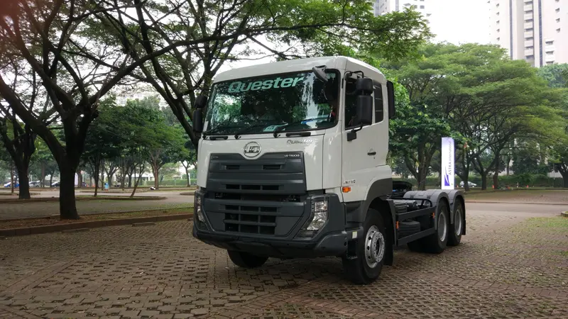 UD Truck Quester 