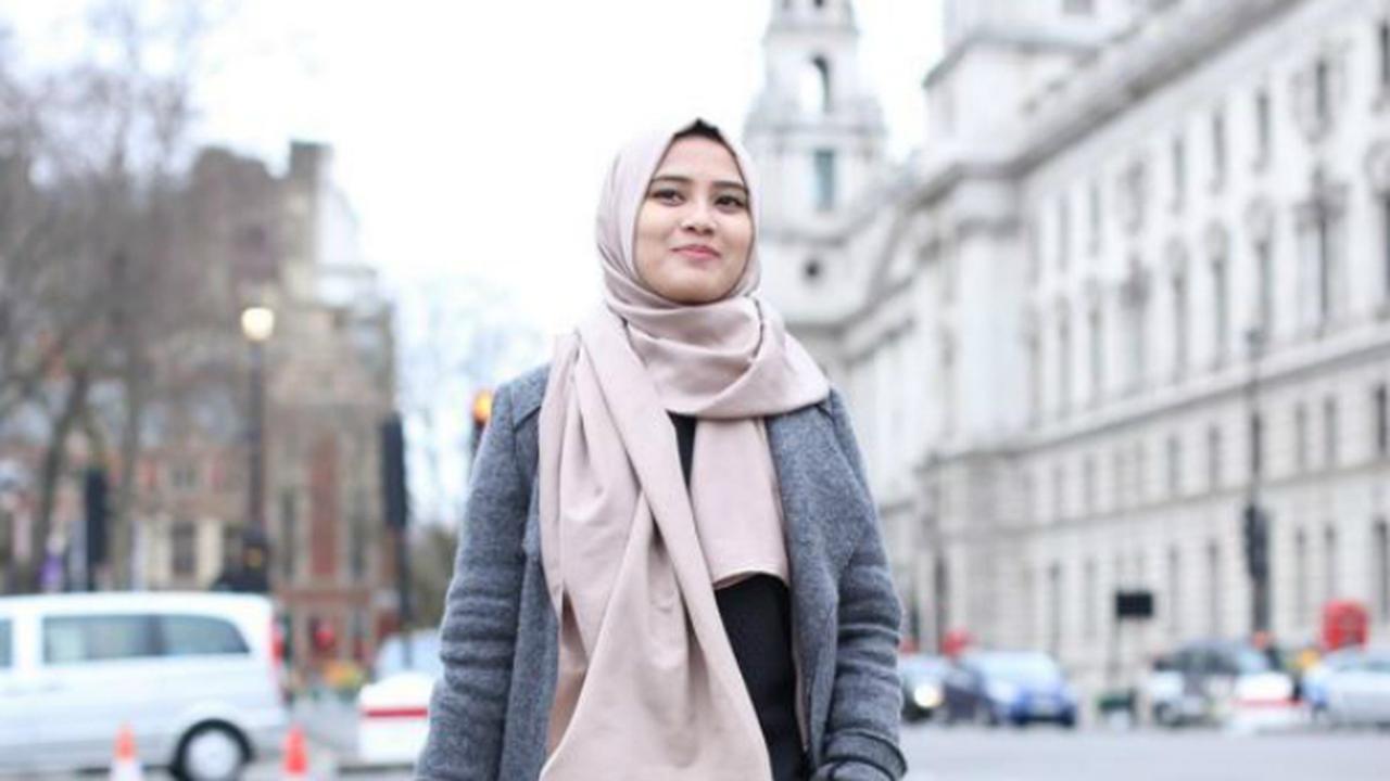 Restu Anggraini Pamerkan Koleksinya di Australia 10 Maret 2016