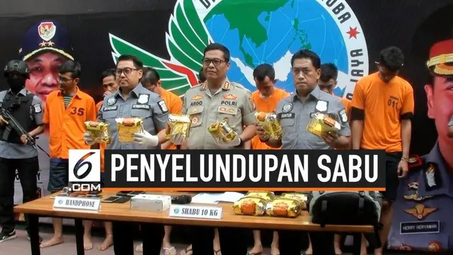 Direktorat Narkoba Polda Metro Jaya menggagalkan penyelundupan 10 kilogram sabu dari jaringan Malaysia-Jakarta. Total 7 pelaku ditangkap polisi dalam kasus ini.