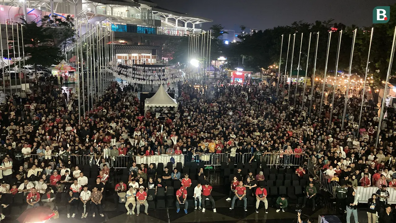 Nonton bersama Timnas Indonesia vs Filipina: MALAMNYA BOLA