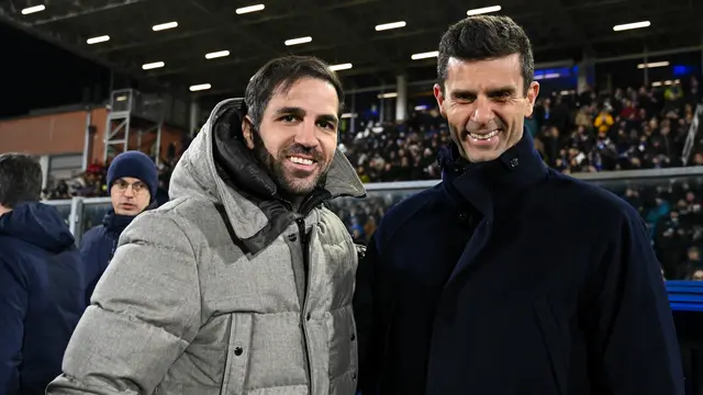 Cesc Fabregas dan Thiago Motta