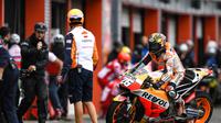 Pebalap Repsol Honda, Dani Pedrosa, akan menggunakan helm berwarna emas dan hitam dengan gambar seorang petarung Samurai. (dok. MotoGP)