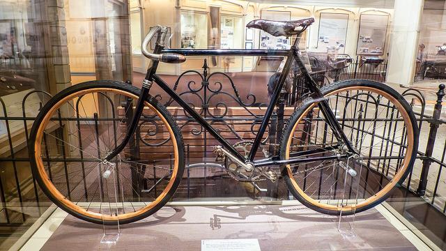 Wright St Clair bicycle