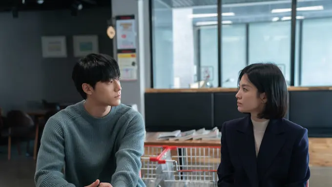 Song Hye Kyo dalam serial The Glory. (Foto: Graphyoda/Netflix)