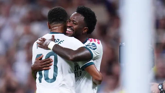 Pemain Real Madrid Kylian Mbappe dan Vinicius Junior