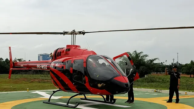 Liburan Mewah, Terbang Berasa Naik Helikopter Pribadi