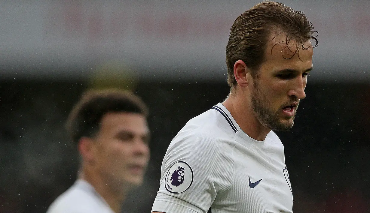 4. Harry Kane (Tottenham) - 8 Gol. (AFP/Daniel Leal-Olivas)