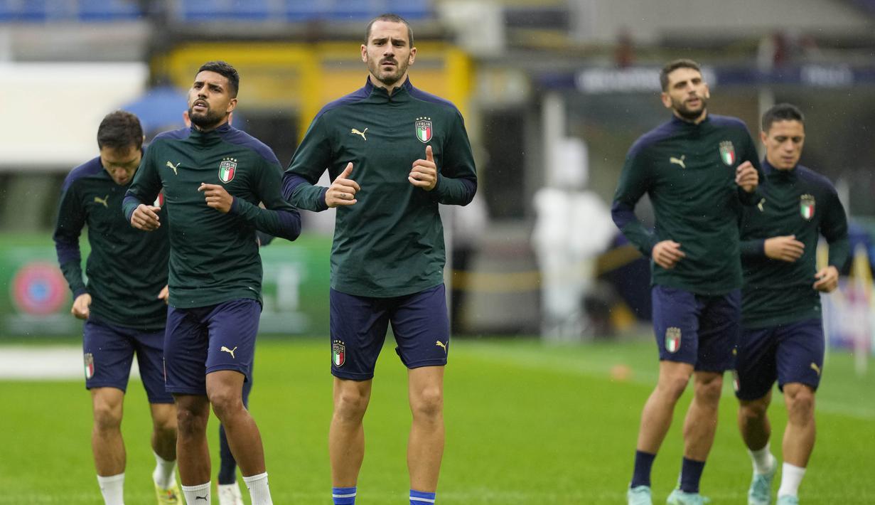 Setelah menjadi juara Euro 2020, Italia terus memperpanjang rekor tak terkalahkan mereka. Tercatat sudah 36 laga termasuk di kualifikasi Piala Dunia 2022 zona Eropa baru-baru ini. (AP/Antonio Calanni)