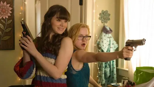 Film Barely Lethal