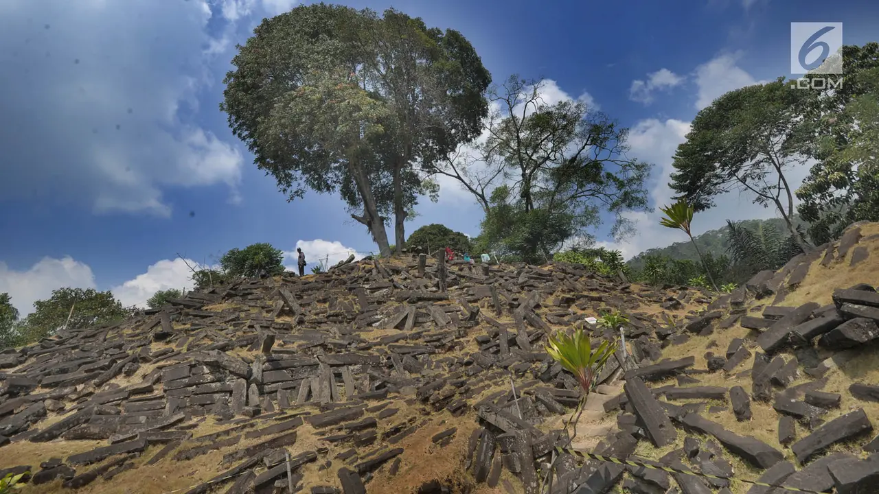 Situs Megalitikum Gunung Padang