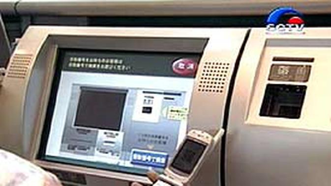  Telepon  Genggam Terus Berkembang di Jepang  Global 