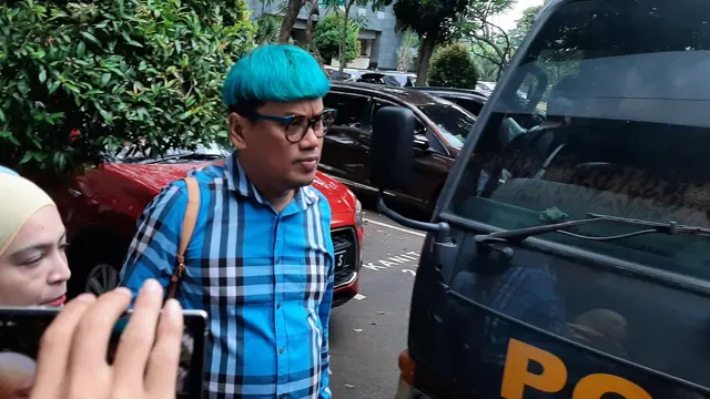 Uya Kuya Penuhi Panggilan Polda Metro Jaya