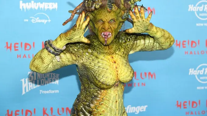 Heidi Klum Tampil sebagai Medusa untuk Kostum Halloween. [@heidiklum]