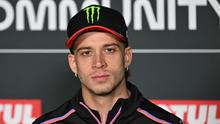 Pembalap Aprilia, Marco Bezzecchi pada sesi konferensi pers jelang MotoGP Valencia 2025. (Javier SORIANO / AFP)