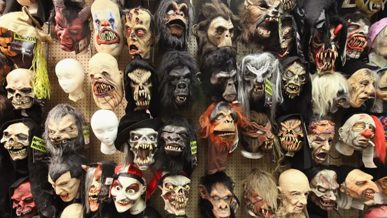 Warga Ramai-ramai Mengaku Lihat Hantu, Kepolisian Gerah