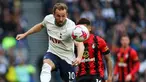 Liga Inggris dipenuhi banyak striker top dari musim ke musim yang menjadi andalan klubnya masing-masing. Dari beberapa striker top di Liga Inggris, 5 striker senior berikut terbilang menjadi sosok yang setia bersama klubnya hingga kini karena telah 5 musim lebih tak berpaling ke lain klub. Siapa saja? Berikut daftar kelimanya. (AFP/Adrian Dennis)