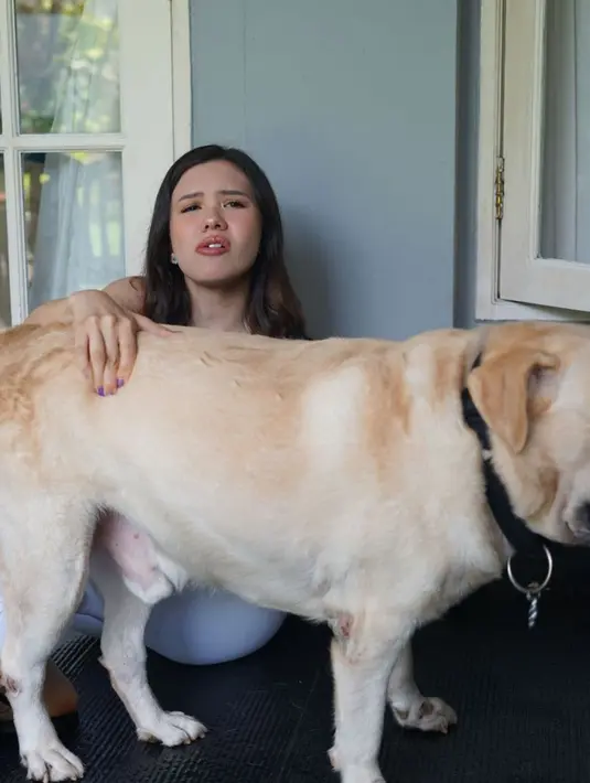 (Instagram/michellejoan_)