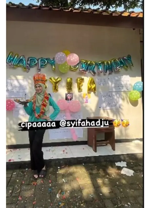 7 Potret Syifa Hadju Rayakan Ulang Tahun di Lokasi Syuting, Tetap Meriah