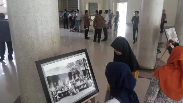 Pameran foto dokter Sardjito