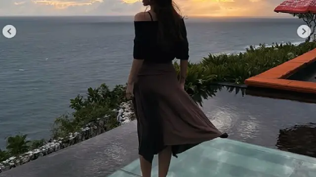 Gaya Lisa BLACKPINK Liburan di Bali Jelang Ultah ke-29, Sempat Main ATV di Gua Gorila