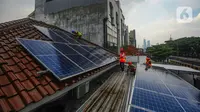 Pembangkit Listrik Tenaga Surya (PLTS) saat ini menjadi alternatif energi ramah lingkungan di DKI Jakarta. (merdeka.com/Arie Basuki)