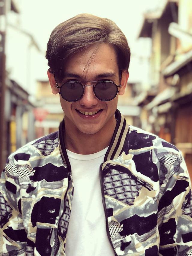 [Bintang] Adipati Dolken