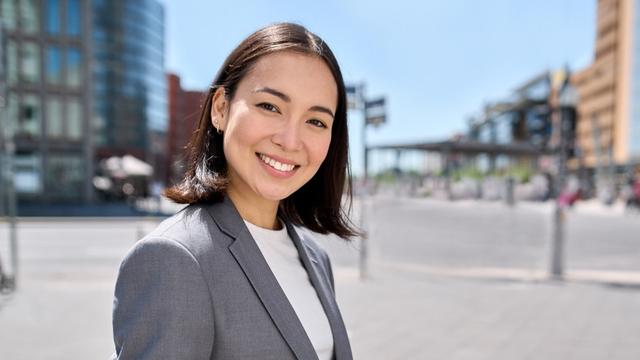 karier dewasa mandiri