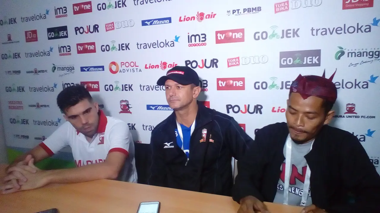 Pelatih Bali United, Hans Pieter