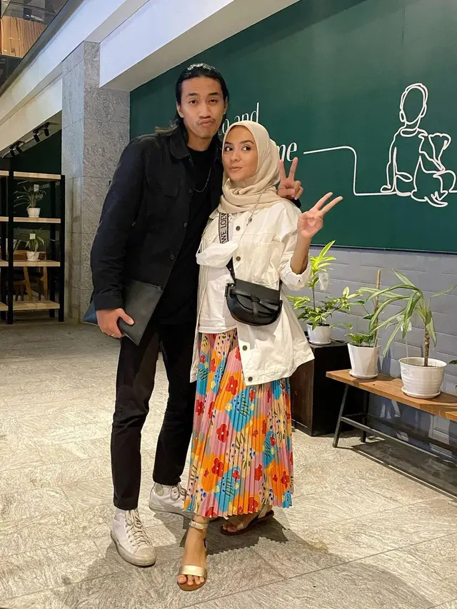 Bumi Pradipta dan Enno Lerian