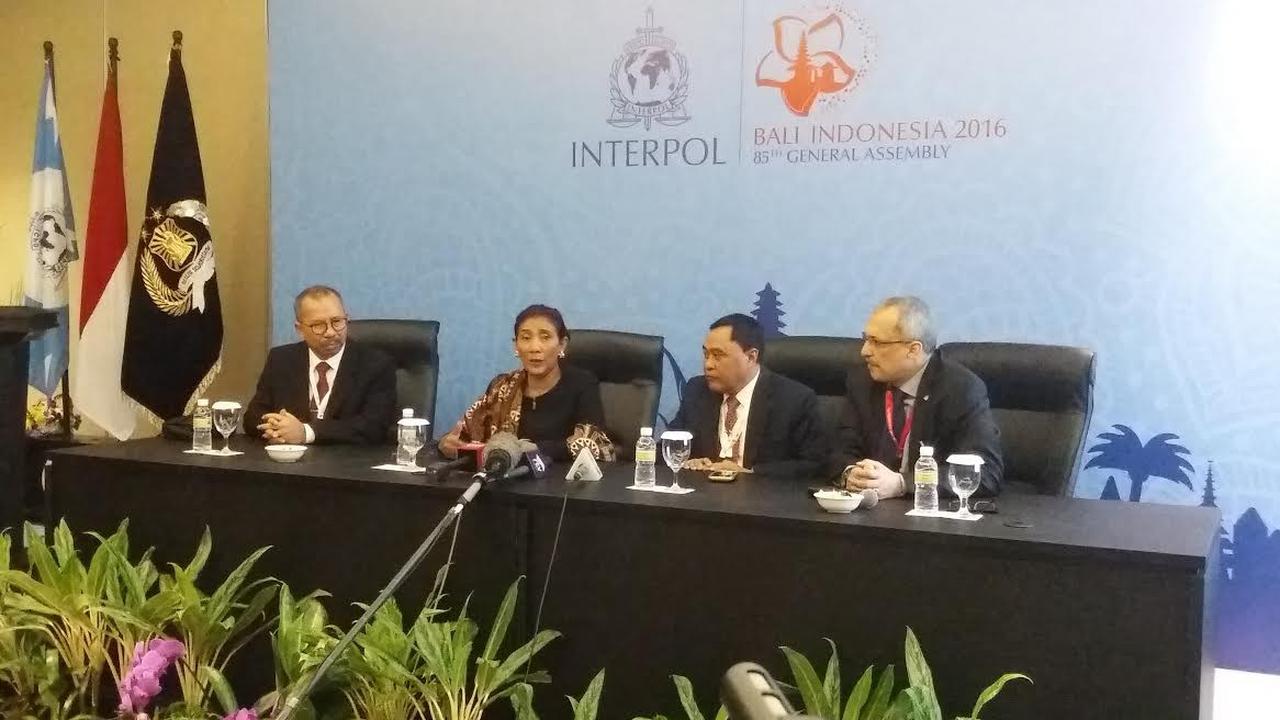 Menteri Susi Pudjiastuti