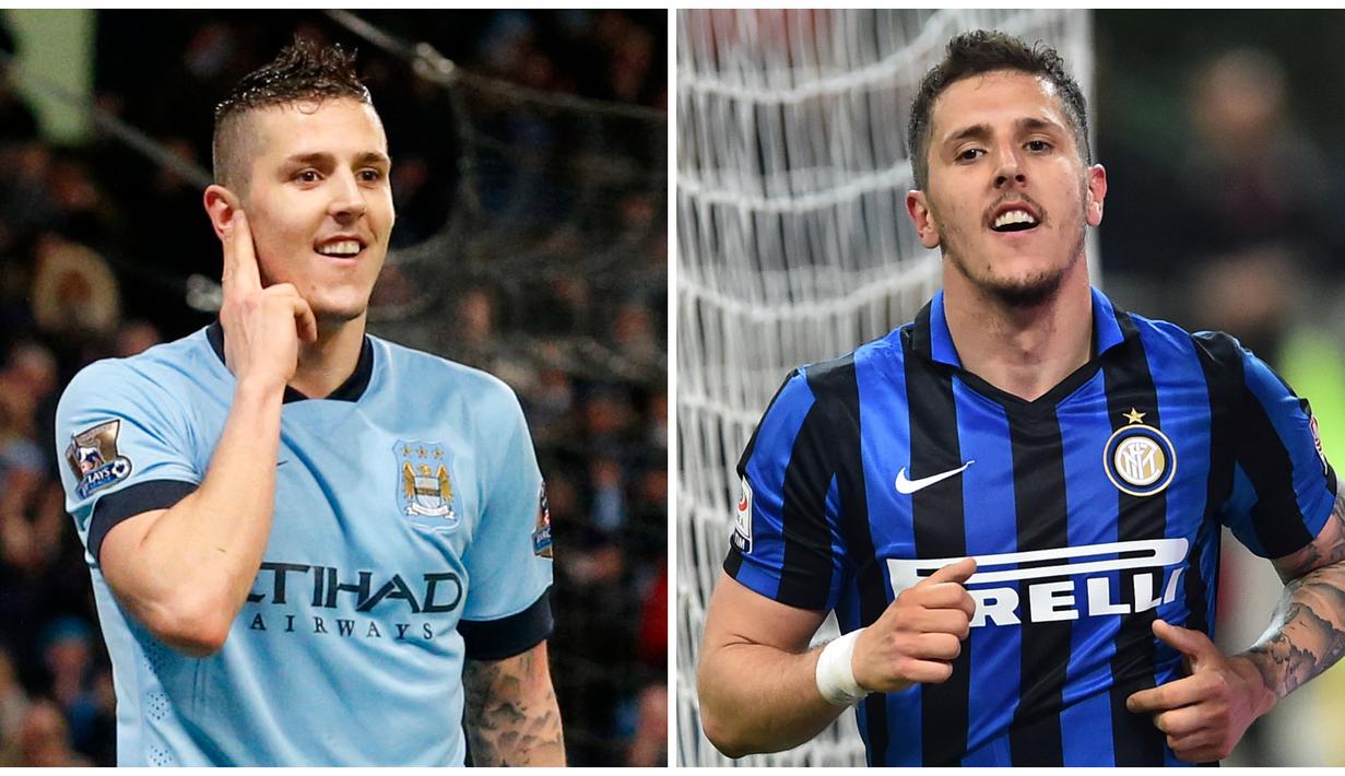 Foto kolase saat Stevan Jovetic (kiri) membela Manchester City dalam pertandingan Liga Inggris pada 1 Januari 2015 dan Jovetic (kanan) saat membela Inter Milan dalam pertandingan Liga Italia pada 23 April 2016. (AFP/Lindsey Parnaby, Guiseppe Cacace)