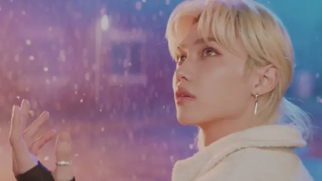 Stray Kids 'Winter Falls' Music Video