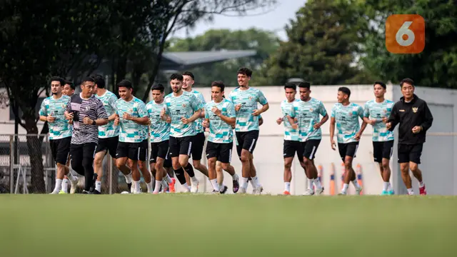 Timnas Indonesia: Latihan Perdana Jelang Laga Uji Coba dan Kualifikasi Piala Dunia 2026