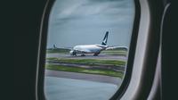 Ilustrasi pesawat Cathay Pasific. (dok. Foto Kevin Bosc/Unsplash)