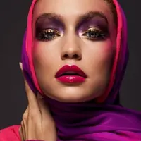 Gigi Hadid terbuka mengenai agama yang dipeluknya yakni, Islam. (Vogue)