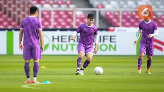 Official Training Timnas Vietnam Jelang Laga Semifinal Piala AFF 2022 Melawan Timnas Indonesia
