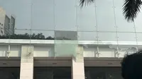 Kaca Kantor BGN Tiba-Tiba Pecah, Tim Inafis Cek Lokasi