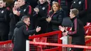 Dengan torehan positif ini, Manchester United naik ke posisi keenam klasemen Liga Inggris. Setan Merah mengemas 24 poin hasil dari tujuh kemenangan, tiga hasil imbang, dan menelan lima kekalahan. (AFP/Paul Ellis)
