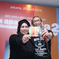 Penyanyi dan pencipta lagu ini membawakan lagu 'Ratusan Purnama' berkolaborasi dengan penyanyi muda Marthino Lio untuk mengiringi film kisah Rangga dan Cinta tersebut. (Andy Masela/Bintang.com)