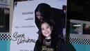 Di film ‘Surat Untukmu’ Prilly akan beradu akting dengan aktor senior Tio Pakusadewo. Sebelumnya Prilly pernah terlibat dalam sebuah film layar lebar, namun dirinya hanya sebagai cameo dan baru kali ini sebagai pemeran utama. (Nurwahyunan/Bintang.com)