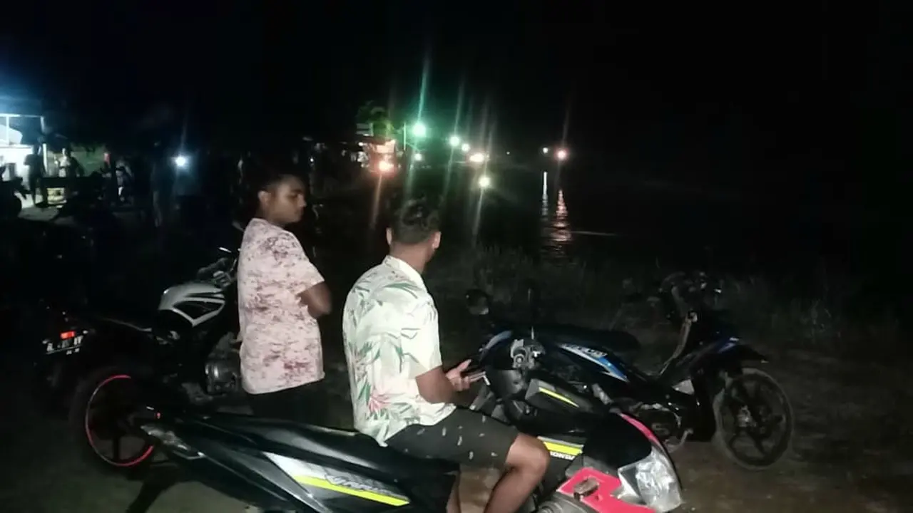 Upaya mencari Muklisin, bocah yang tenggelam di irigasi Gampong Geudembak (Ist)