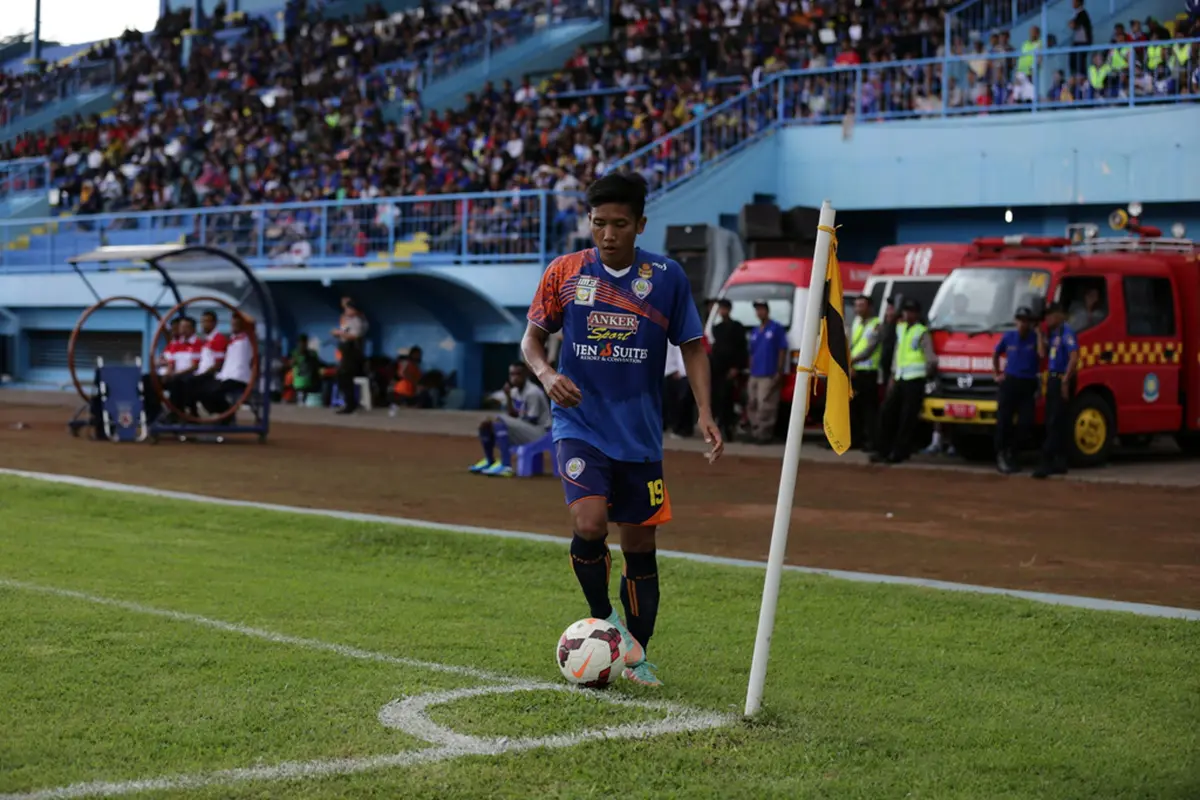 Ahmad Bustomi
