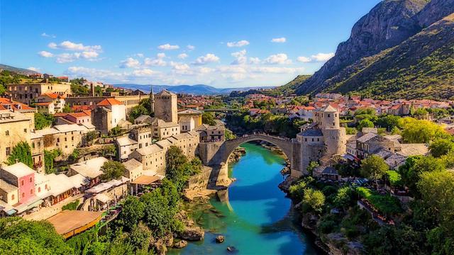 [Bintang] Bosnia dan Hercegovina