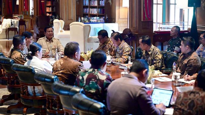 Survei Terbaru Cyrus Network: Mayoritas Publik Puas Akan Kinerja Menteri Prabowo