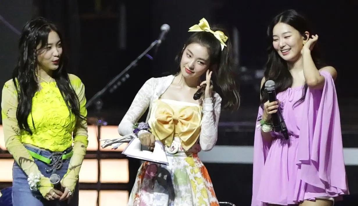 Red Velvet Allo Bank Festival 2022 (Bambang E.  Ros/Fimela.com)