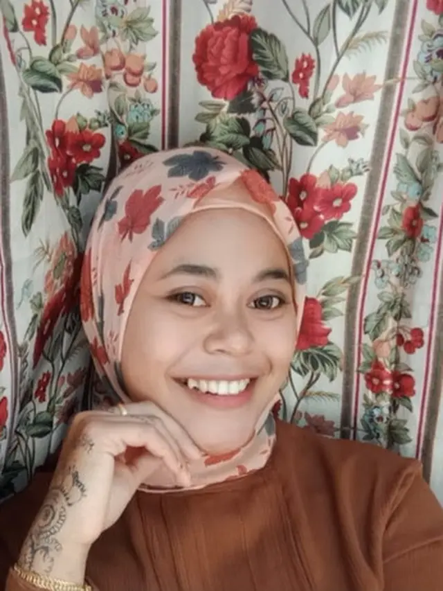 6 Potret Fira Aceh Wanita yang Disebut Mirip Lesty Kejora, Senyumnya Persis